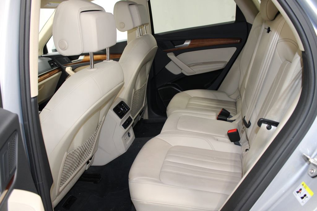 Used 2023 Audi Q5 2.0T Premium Plus image 35