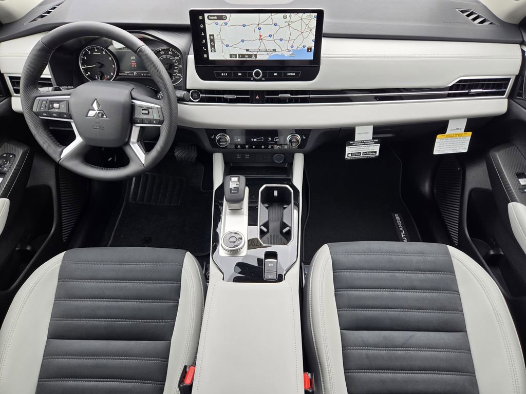 New 2026 Mitsubishi Outlander LE image 20