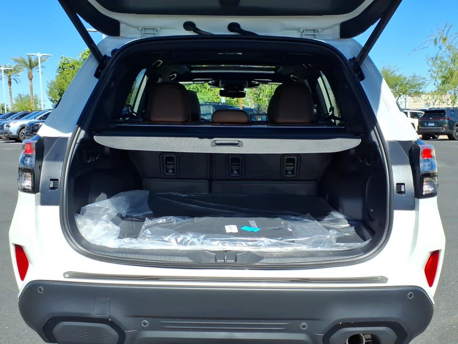 New 2026 Subaru Forester Touring AWD/4WD image 15