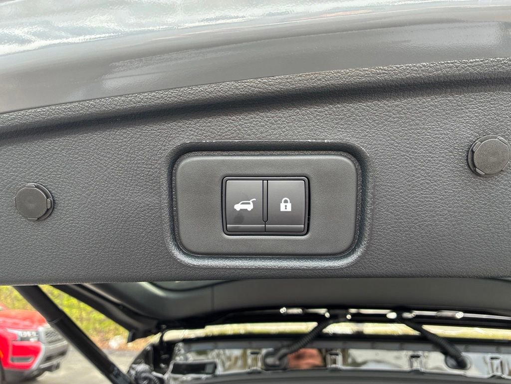 New 2026 Nissan Pathfinder Platinum AWD/4WD image 15