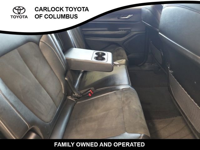 Used 2023 Jeep Grand Cherokee L Laredo AWD/4WD image 17