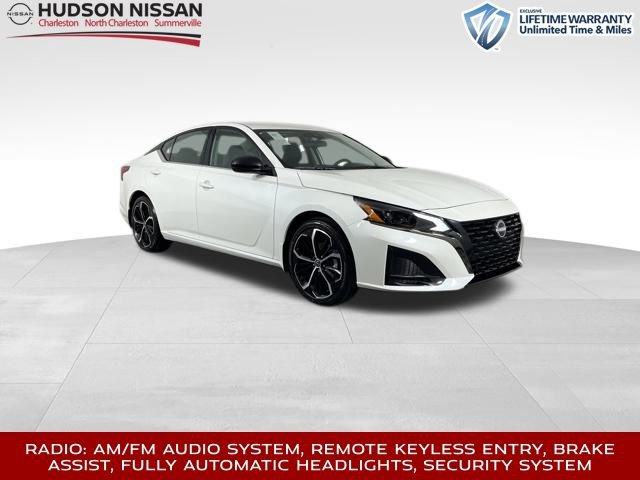 New 2025 Nissan Altima 2.5 SR