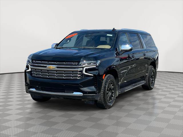 Used 2024 Chevrolet Suburban Premier AWD/4WD image 3