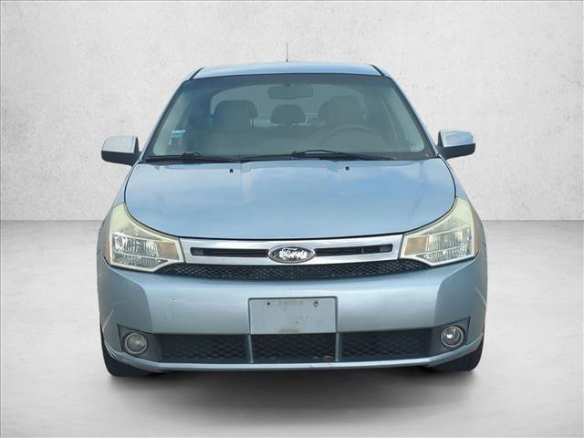 Used 2009 Ford Focus SEL image 2