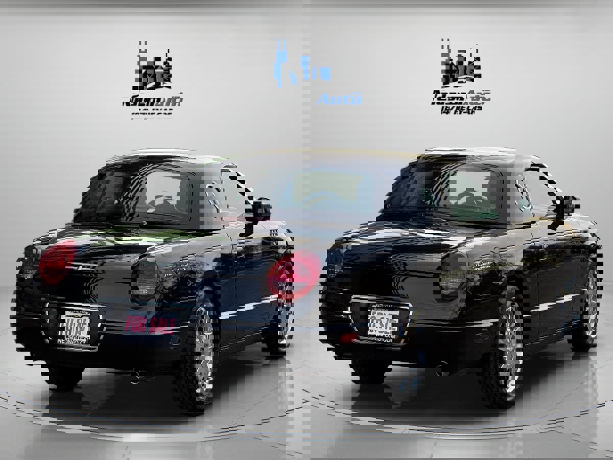 Used 2002 Ford Thunderbird Deluxe image 4