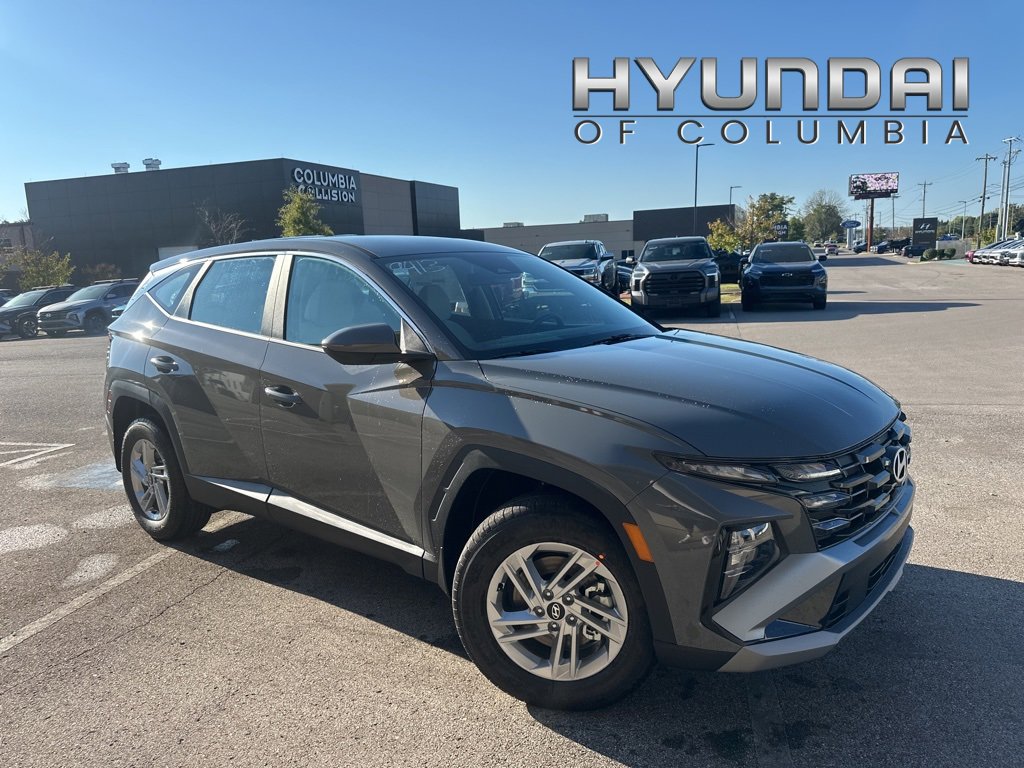 New 2026 Hyundai Tucson SE image 1