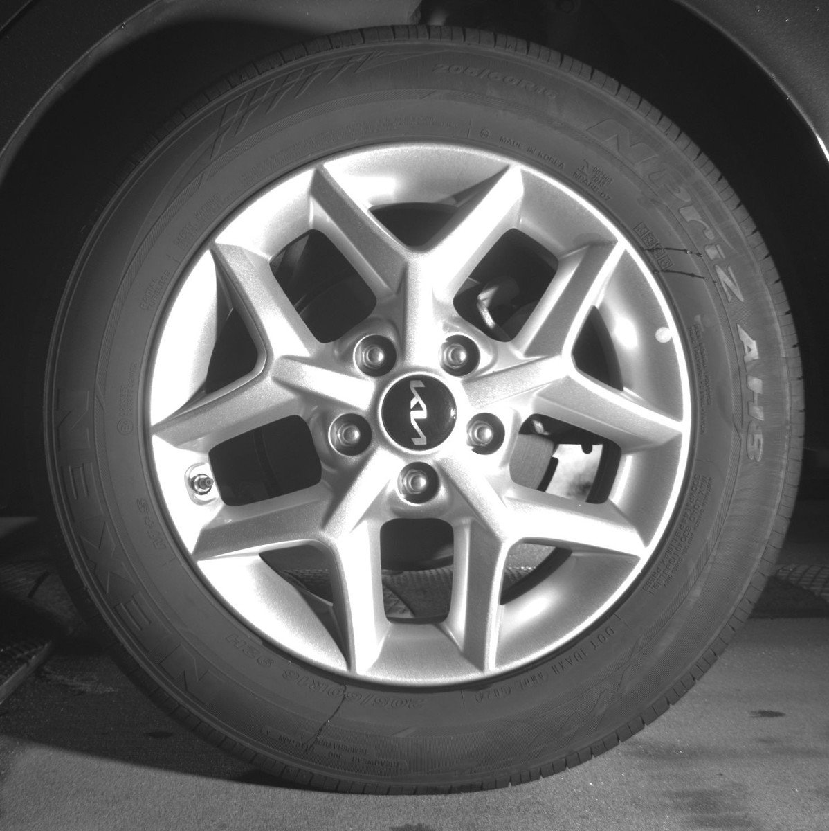 Used 2025 Kia Soul LX w/ LX Technology Package image 14