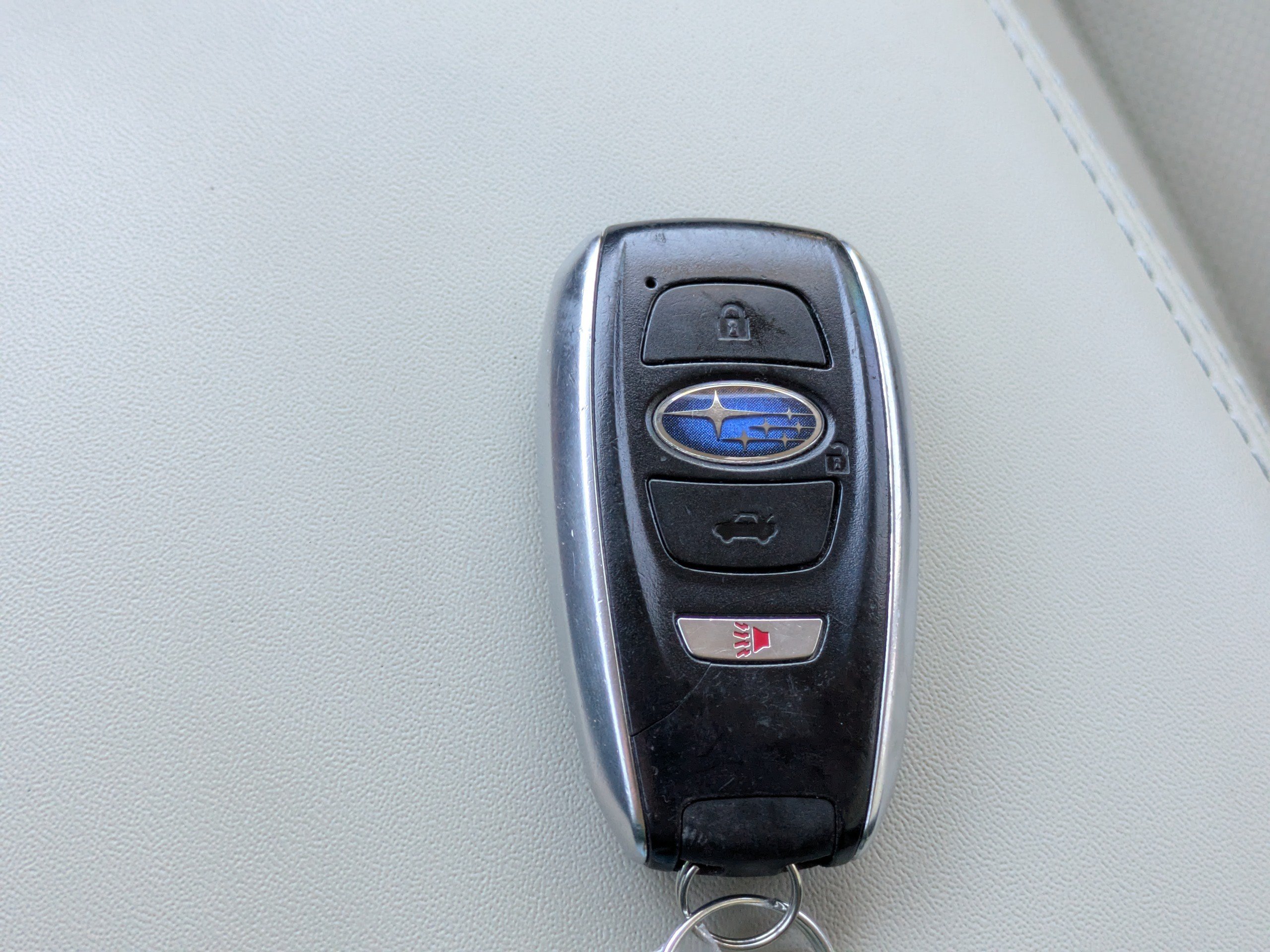 Used 2022 Subaru Ascent Limited AWD/4WD image 31
