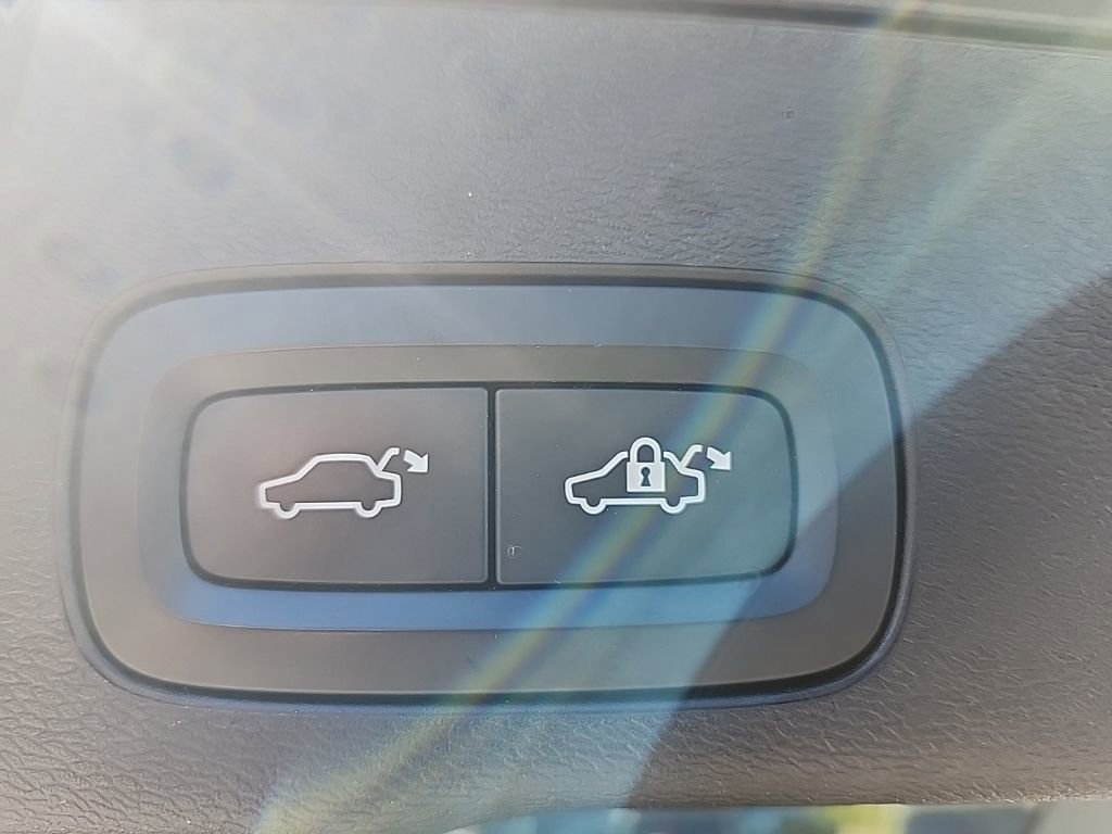 Used 2021 Volvo XC60 T5 Inscription w/ Advanced Package image 20