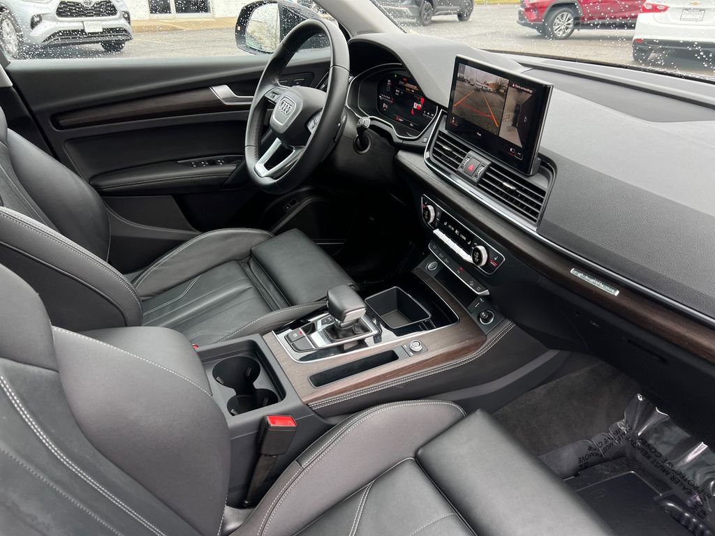 Used 2024 Audi Q5 2.0T Premium Plus image 12