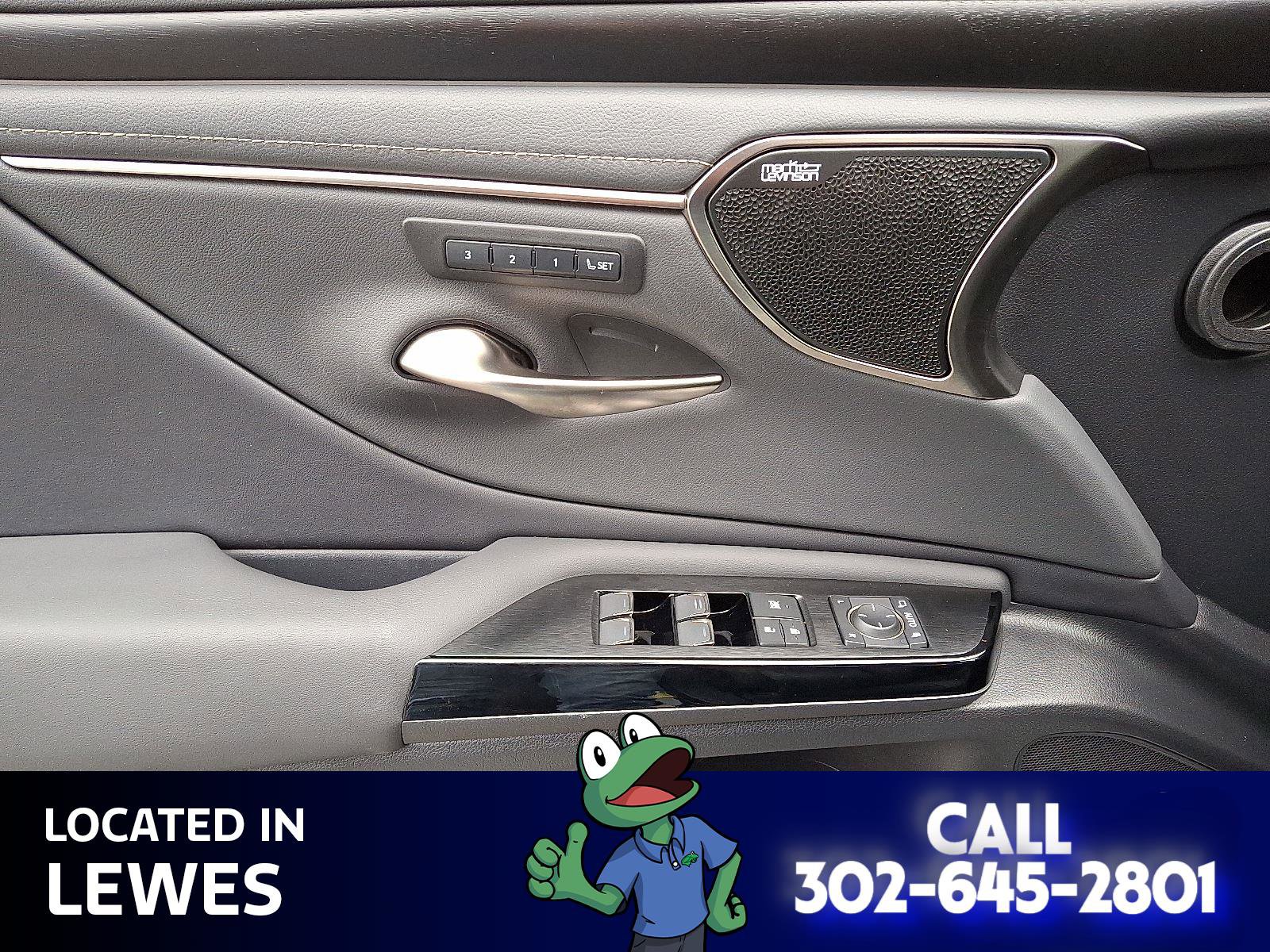 Used 2023 Lexus ES 350 Ultra Luxury image 23