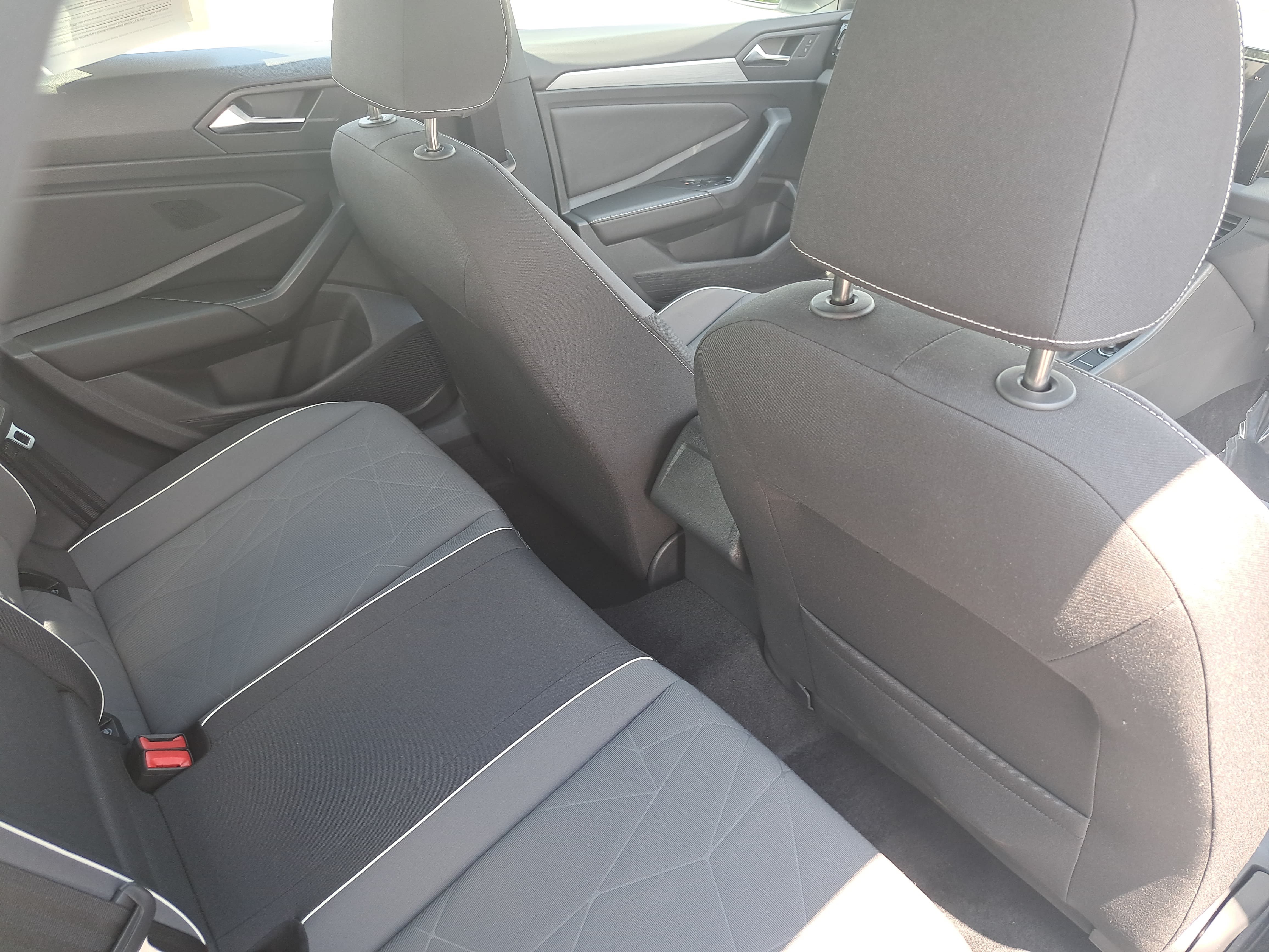 Certified 2025 Volkswagen Jetta Sport FWD image 11