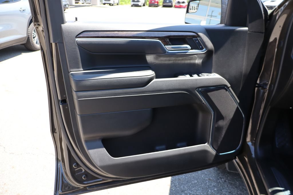 Used 2024 GMC Sierra 1500 Elevation AWD/4WD image 10