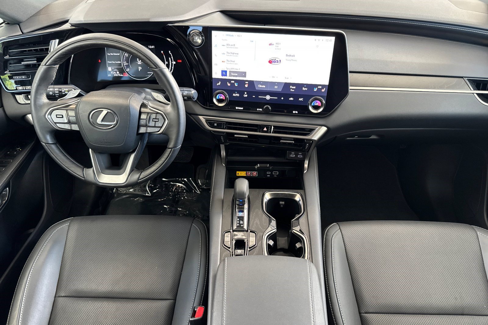 Certified 2024 Lexus RX 350 Premium w/ Accessory Package (Z1) FWD image 17