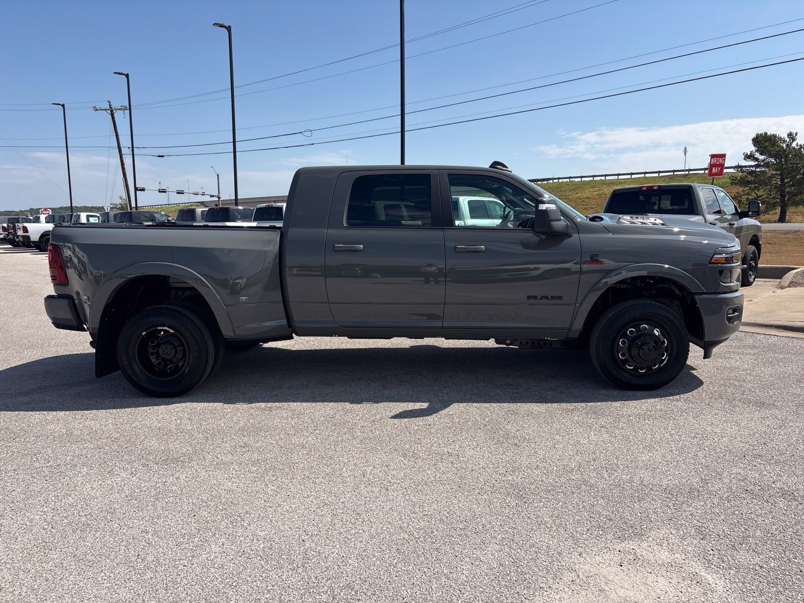 New 2027 RAM 3500 Laramie w/ Night Edition AWD/4WD image 7