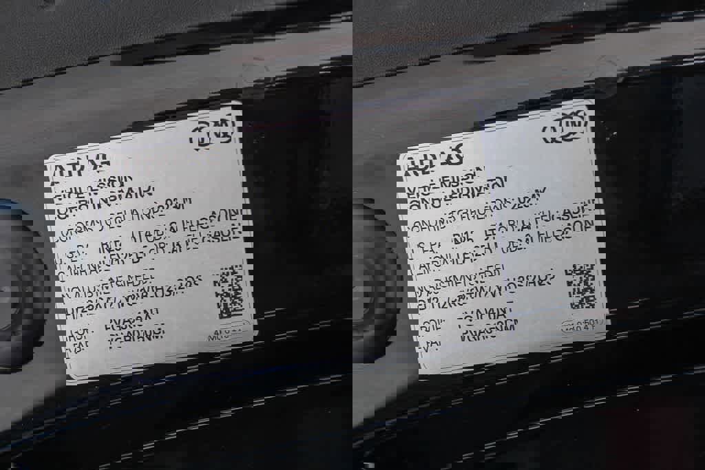 Used 2023 Audi RS Q8 image 28