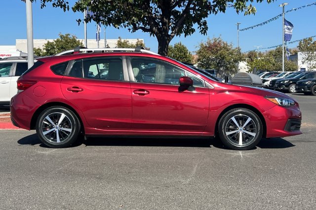 Used 2020 Subaru Impreza 2.0i Premium AWD/4WD image 3