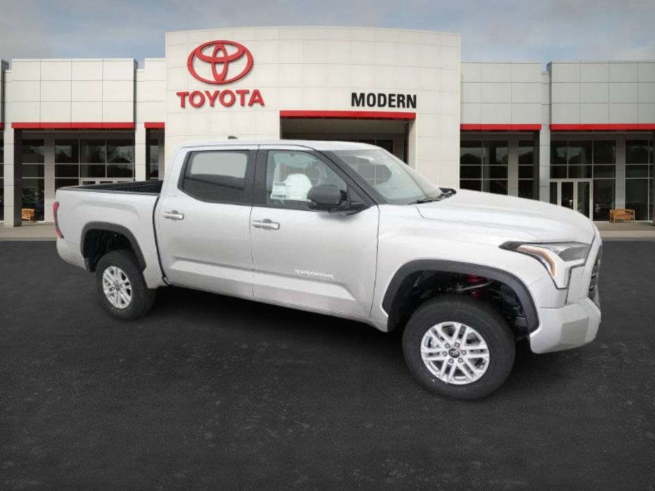 New 2026 Toyota Tundra SR5 w/ SR5 Premium Package AWD/4WD image 27