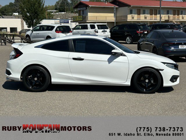 Used 2016 Honda Civic Touring image 8