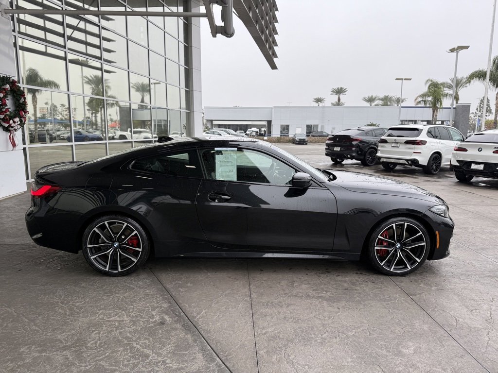 Used 2023 BMW 430i Coupe w/ M Sport Package image 3