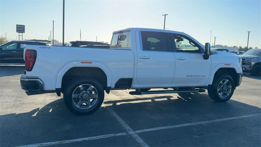 Used 2025 GMC Sierra 2500 SLT w/ SLT Premium Package image 8