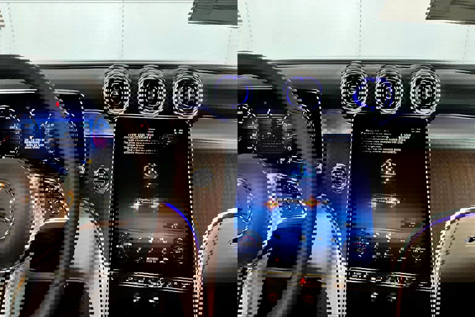 New 2026 Mercedes-Benz GLC 300 GLC 300 image 9