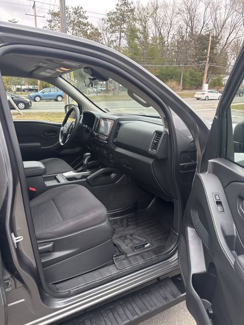 Used 2022 Nissan Frontier S w/ Technology Package image 19