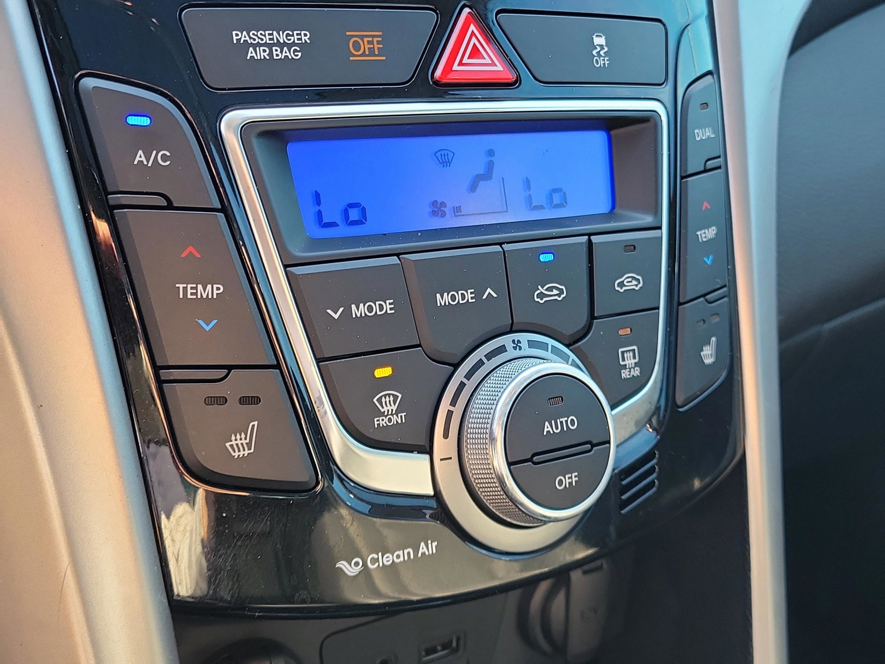 Used 2014 Hyundai Elantra GT w/ Option Group 03 image 29