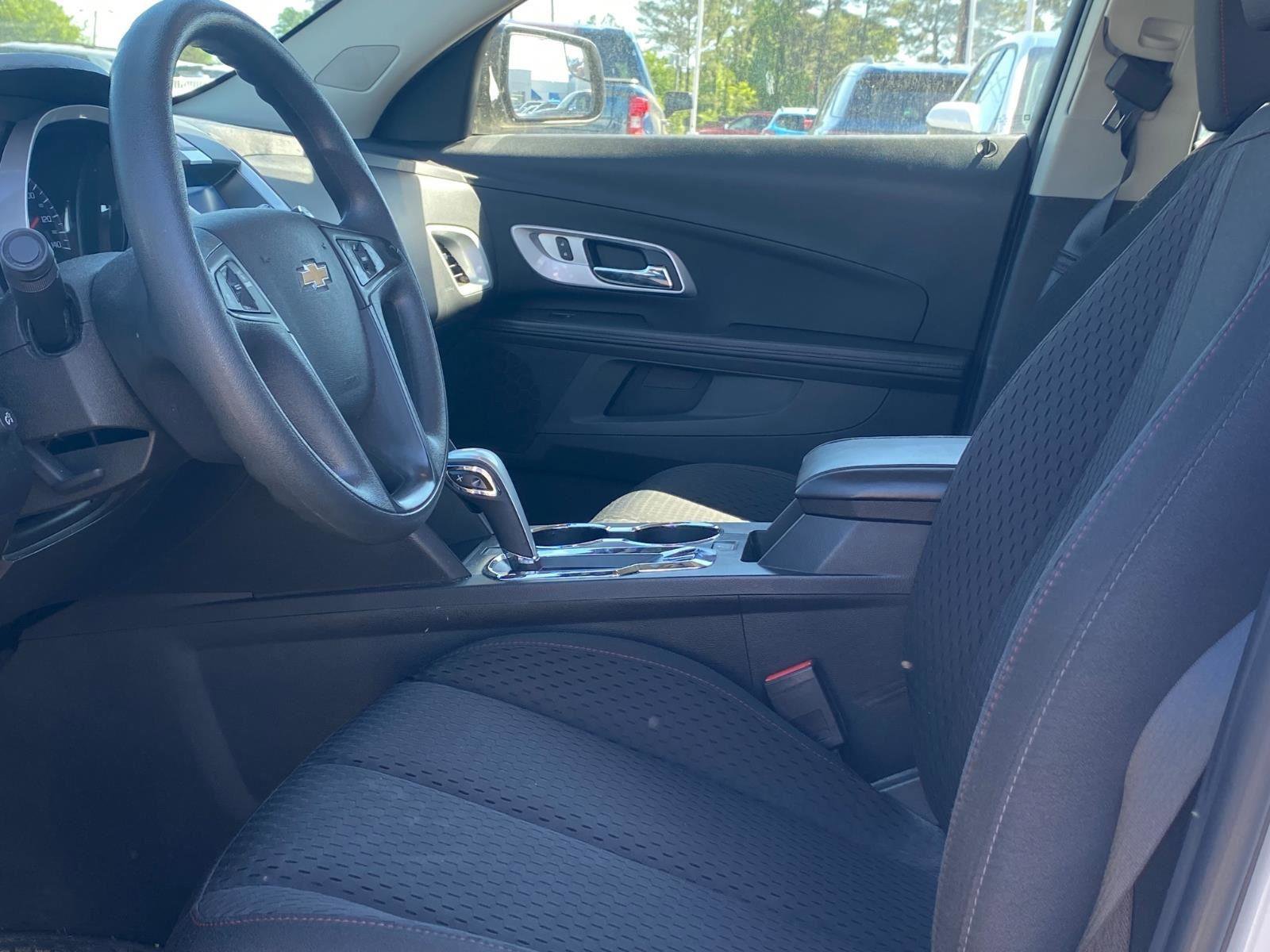 Used 2014 Chevrolet Equinox LS FWD image 9