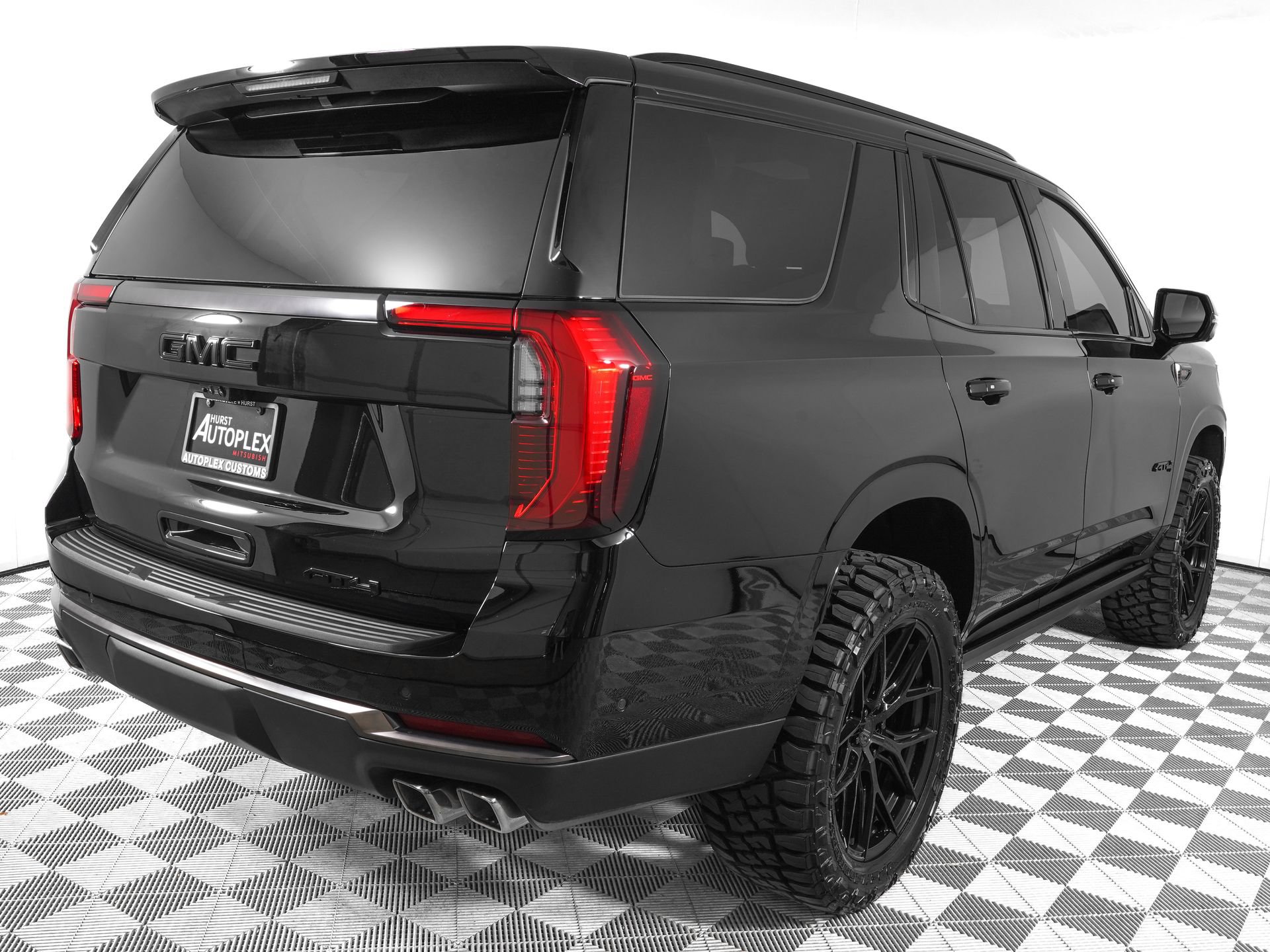 Used 2026 GMC Yukon AT4 Ultimate AWD/4WD image 5