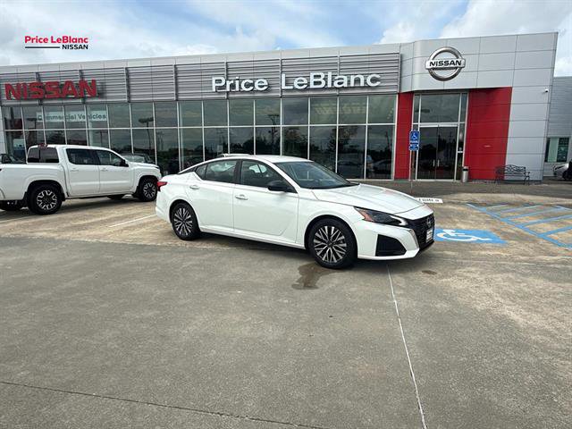 Used 2025 Nissan Altima 2.5 SV