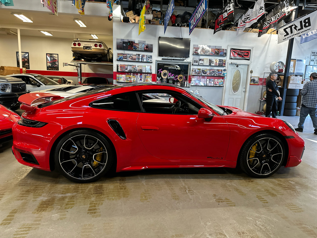 Used 2024 Porsche 911 Turbo S image 4