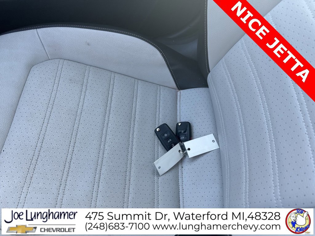 Used 2015 Volkswagen Jetta Sport image 18