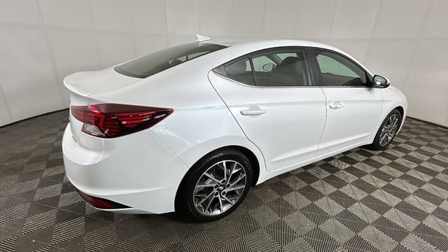Used 2020 Hyundai Elantra Limited w/ Ultimate Package 03 FWD image 2