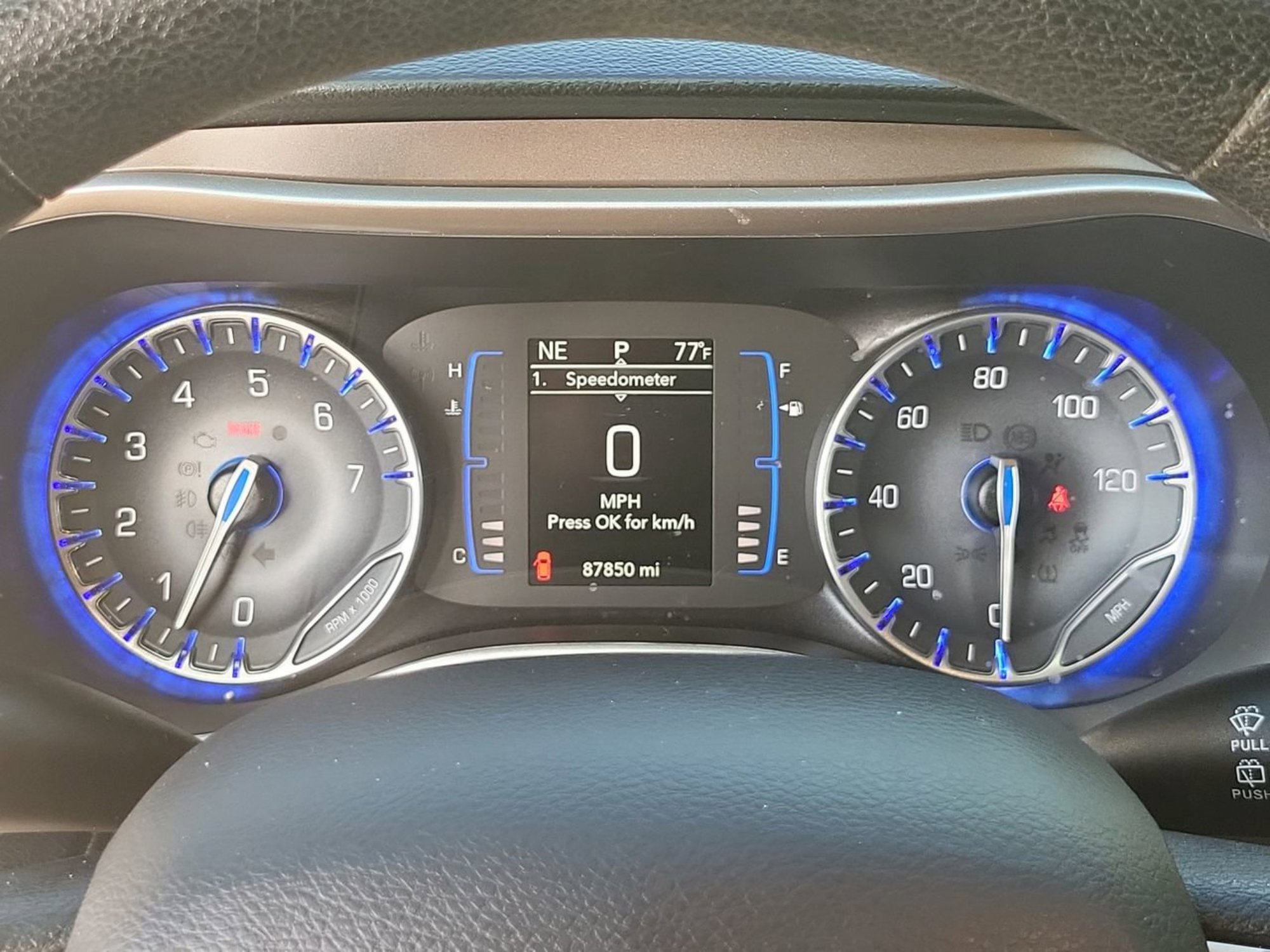 Used 2020 Chrysler Voyager Lxi image 30