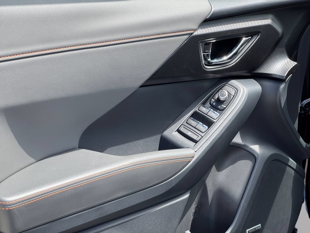 New 2026 Subaru Crosstrek 2.5i Limited w/ Crosstrek Mirror Package AWD/4WD image 8