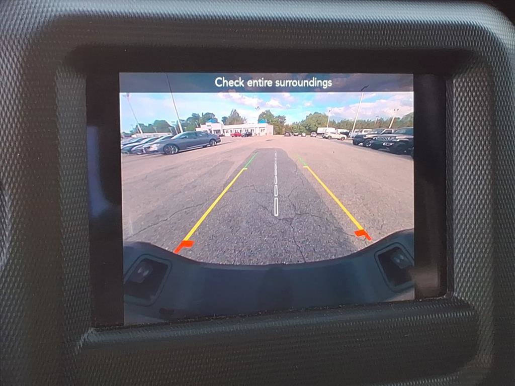 Used 2022 Jeep Gladiator Sport AWD/4WD image 28