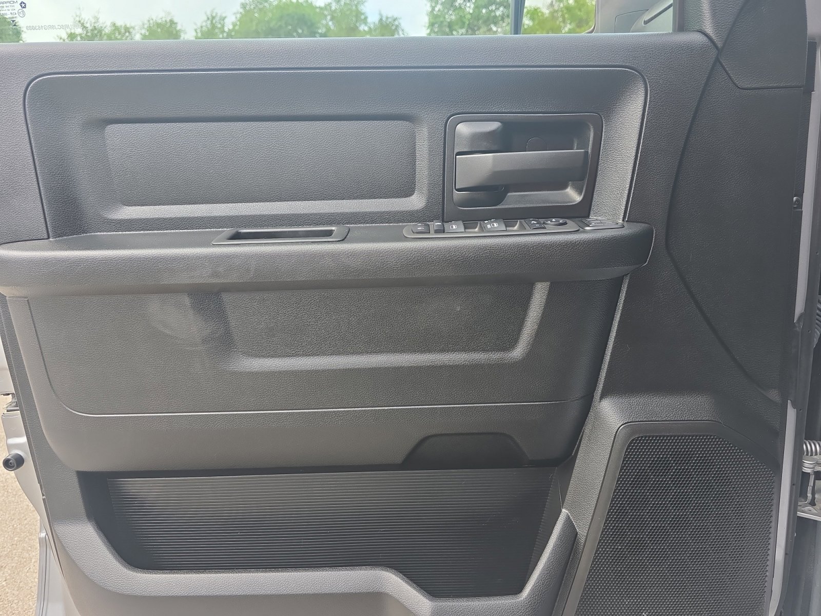 Certified 2024 RAM 2500 Tradesman w/ Chrome Appearance Group image 26