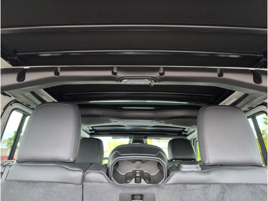 New 2026 Jeep Wrangler Sahara image 38