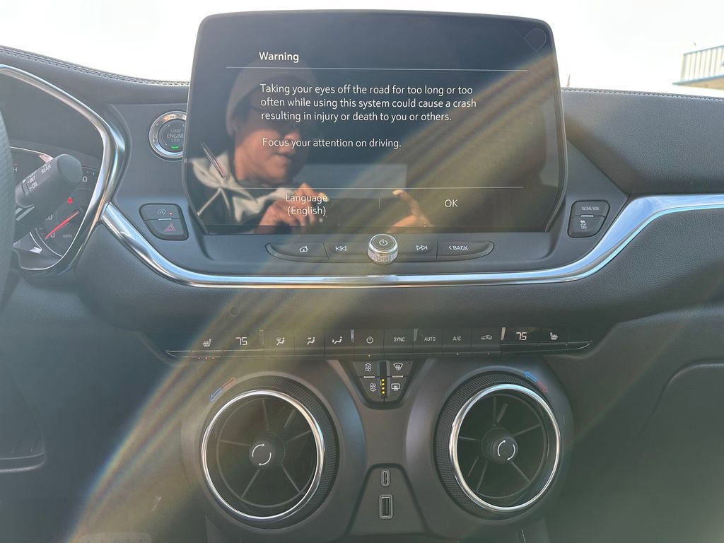 New 2026 Chevrolet Blazer LT w/ Midnight/Sport Edition image 17