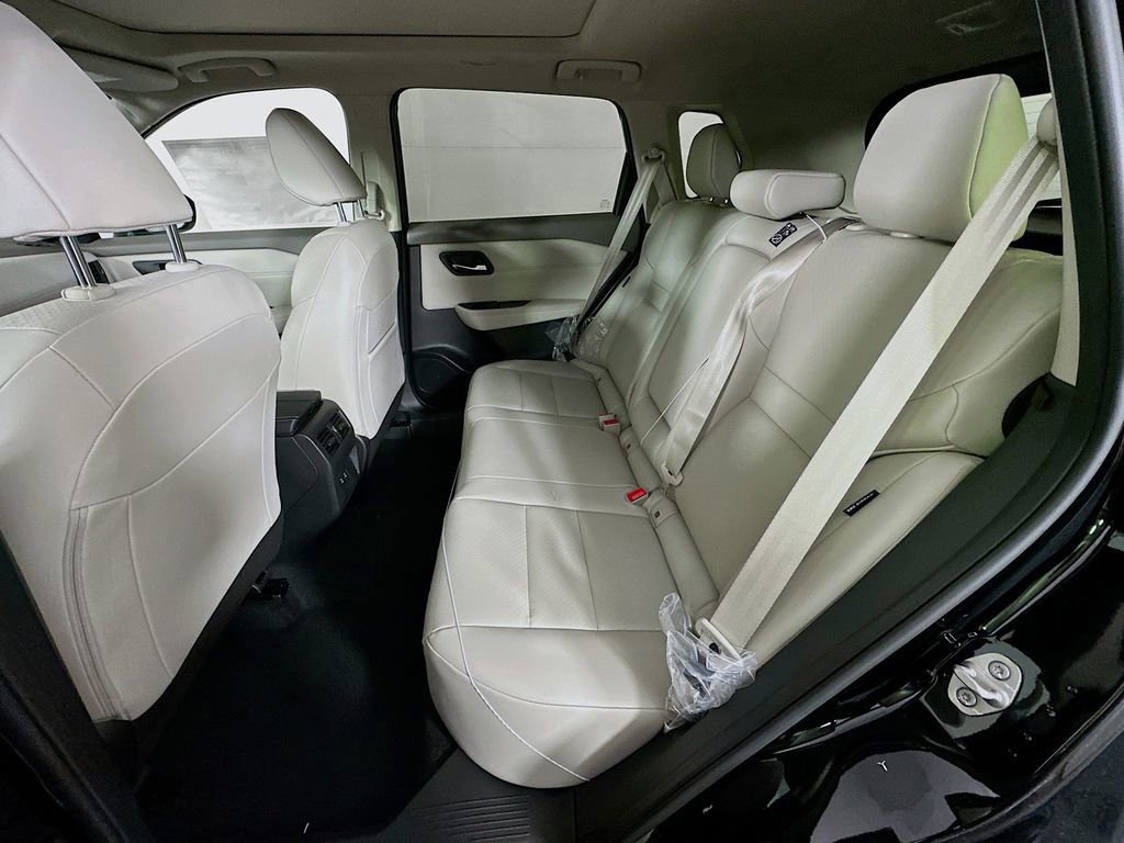New 2026 Nissan Rogue SV image 32