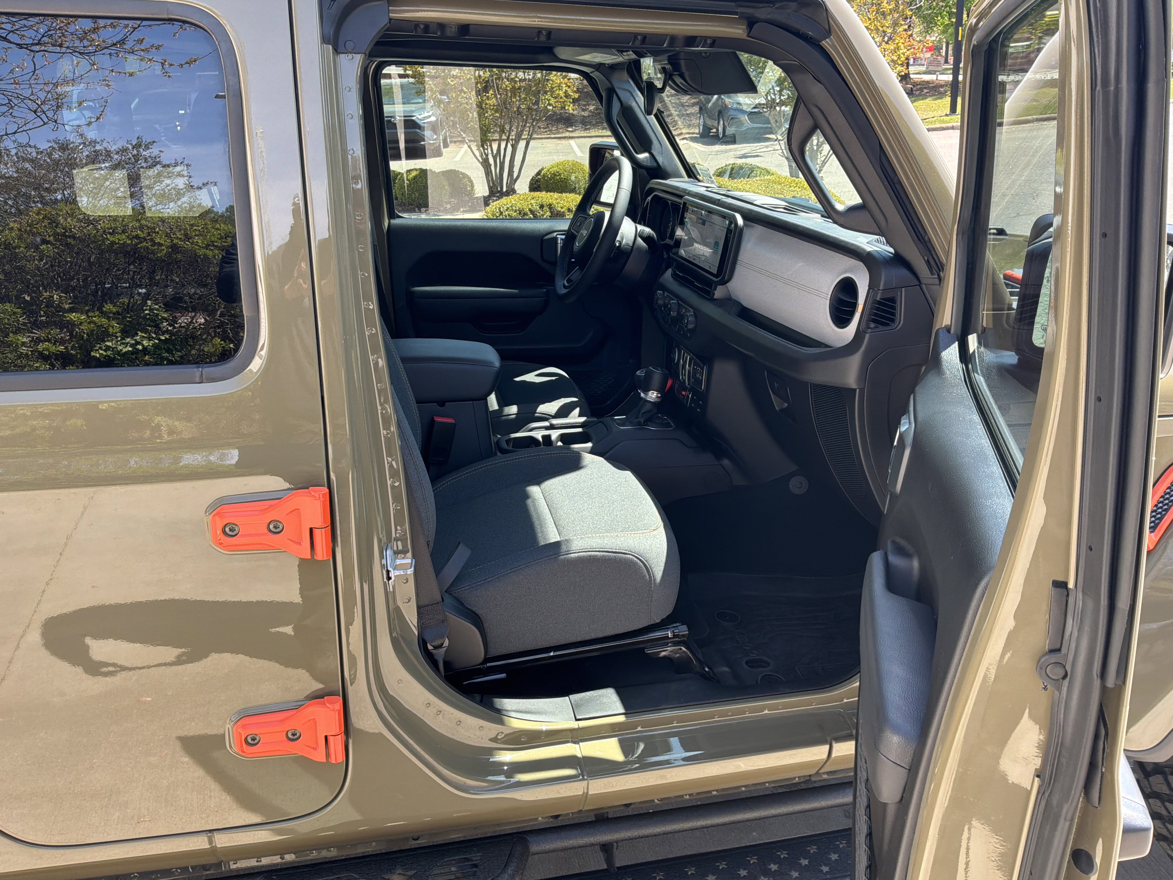 Used 2025 Jeep Gladiator Willys image 37