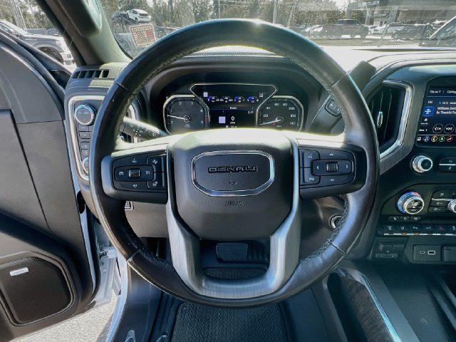Used 2023 GMC Sierra 2500 Denali w/ Denali Ultimate Package AWD/4WD image 12