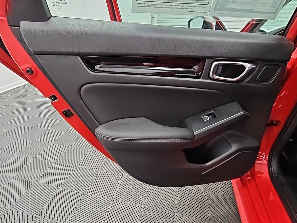 Used 2023 Honda Civic Touring image 34