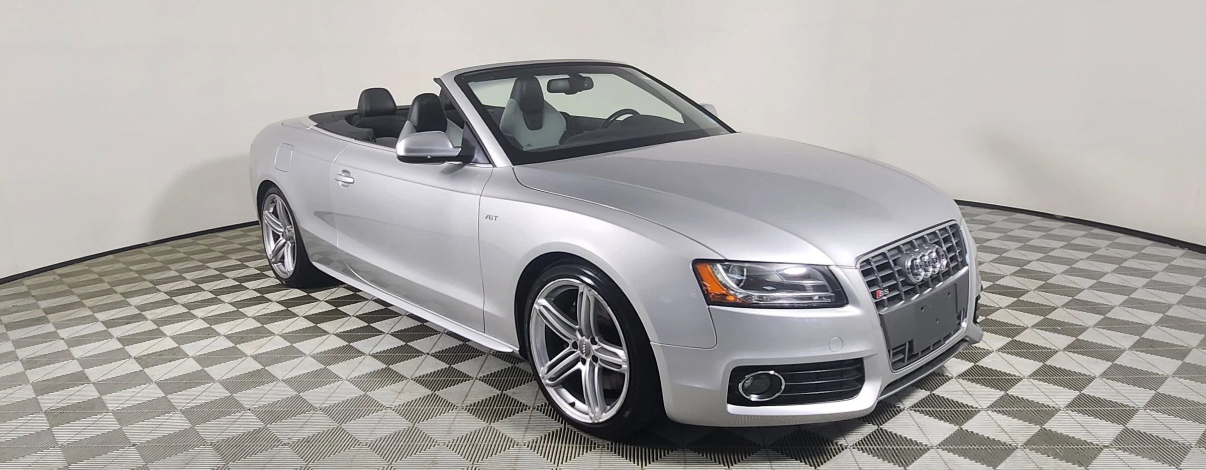 Used 2010 Audi S5 Prestige image 2