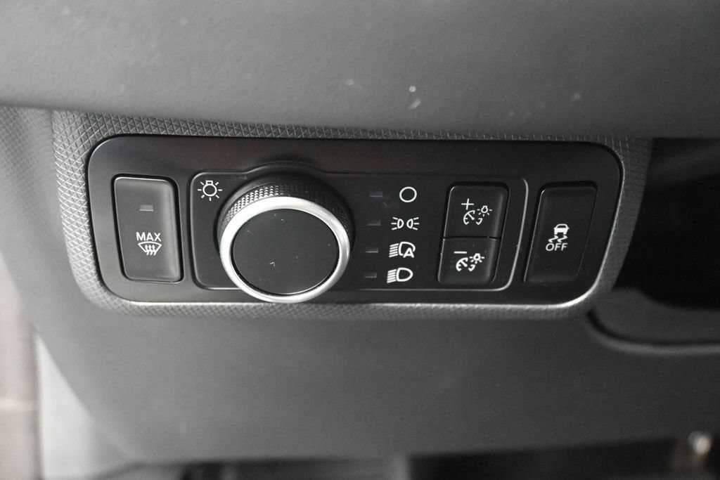 Certified 2024 Ford Mustang Mach-E Select RWD image 12