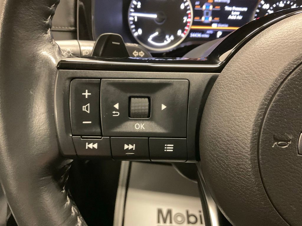 Used 2023 Nissan Pathfinder SL image 17