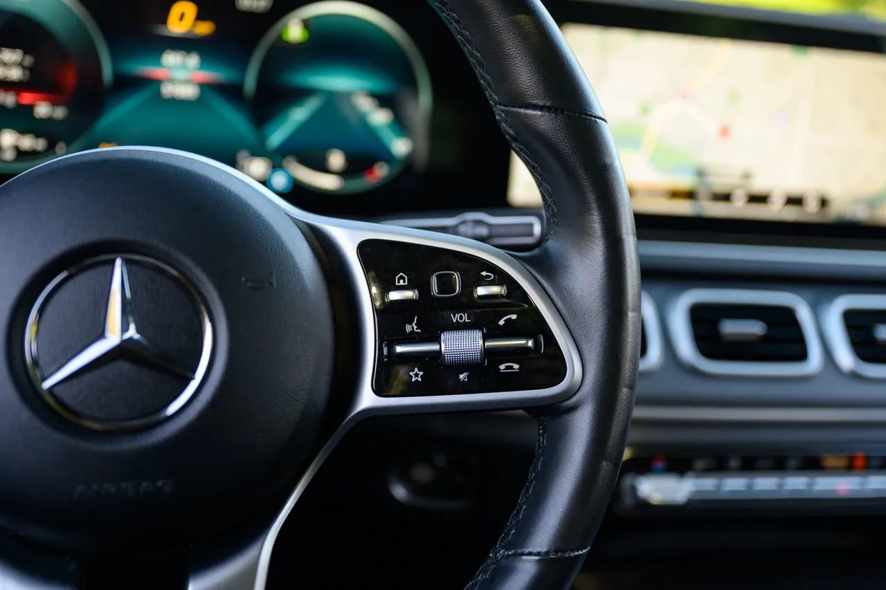 Used 2021 Mercedes-Benz GLE 350 w/ Premium Package image 36