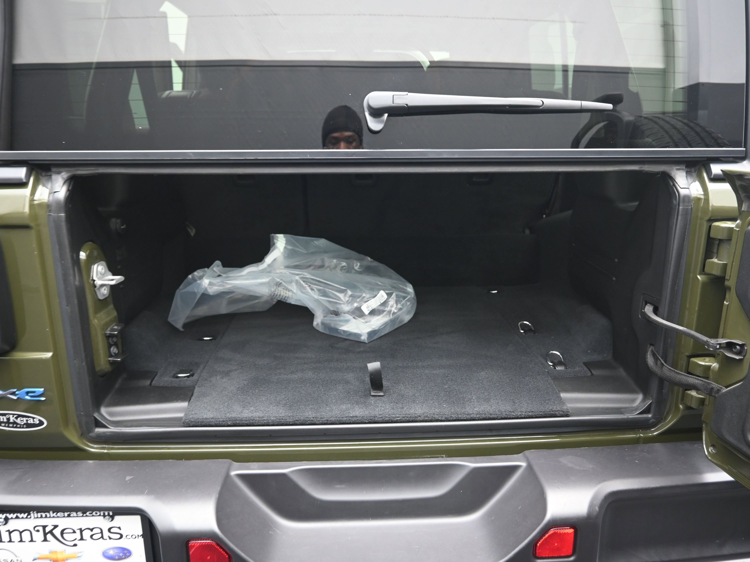 Used 2024 Jeep Wrangler Sport S image 19