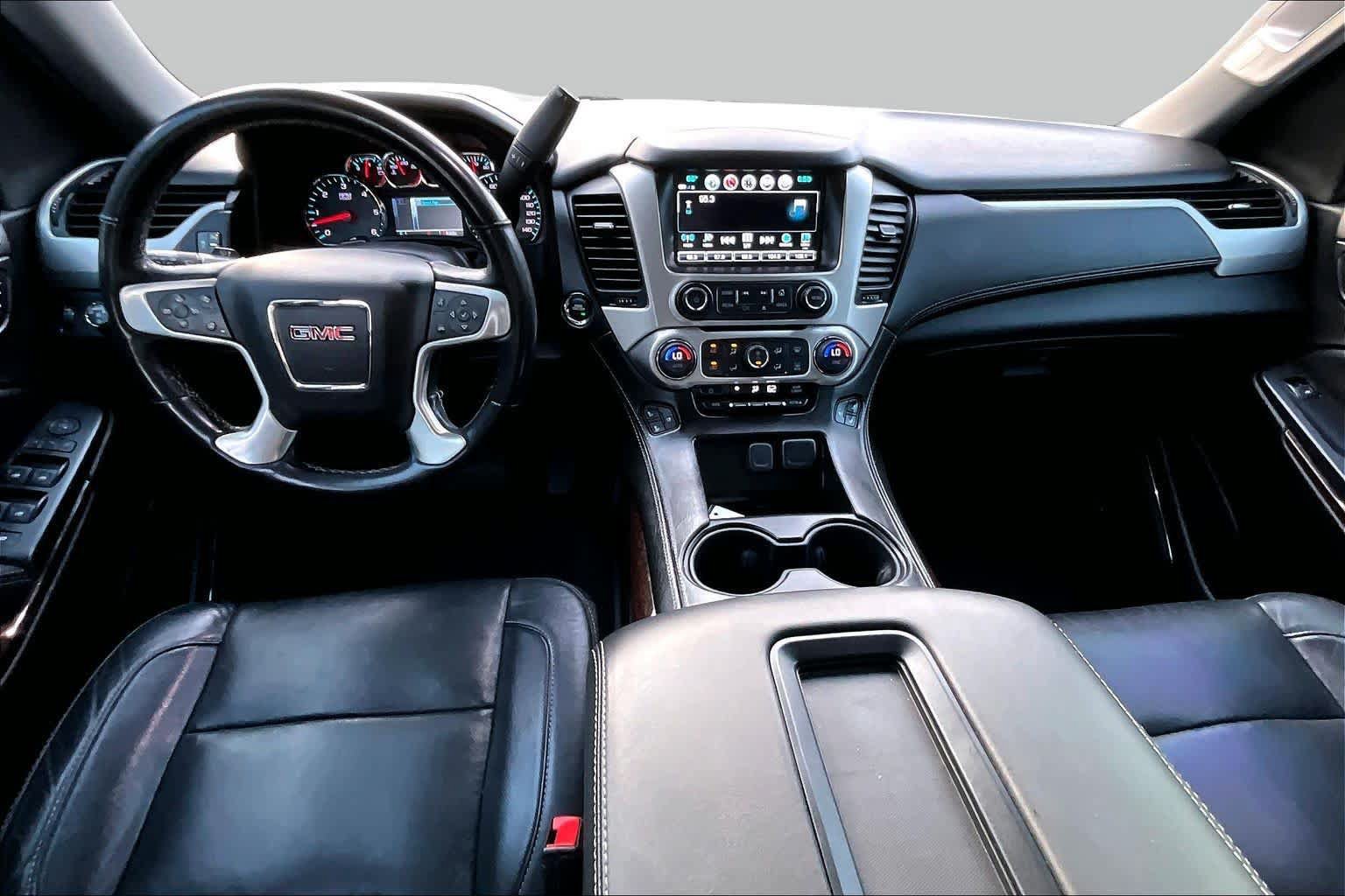 Used 2019 GMC Yukon SLT w/ Open Road Package AWD/4WD image 15